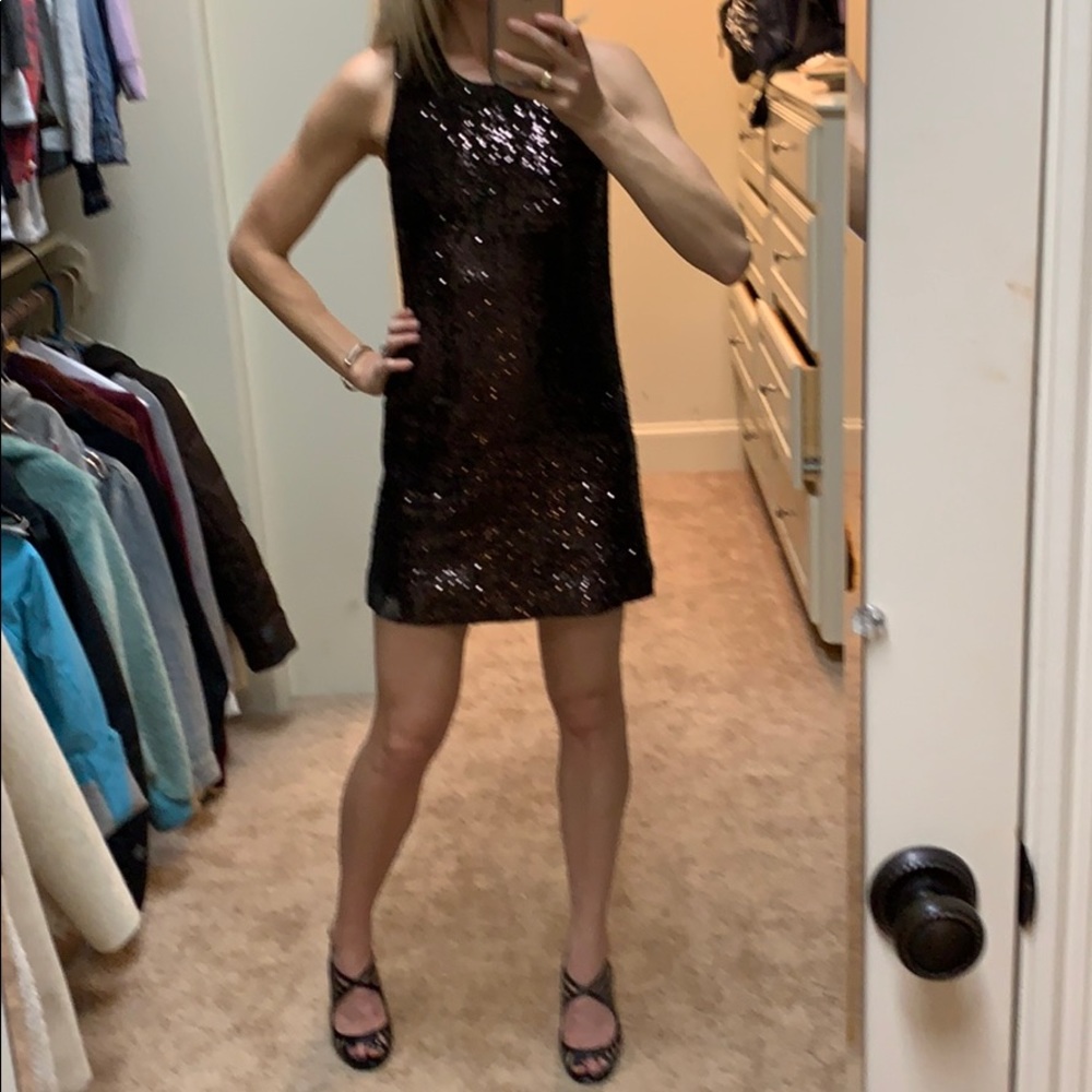 Beautiful Tory Burch brown sequin mini